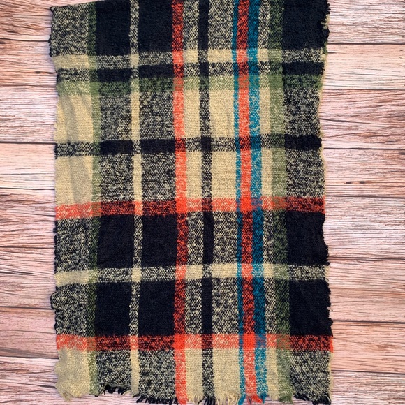 Scarf - Picture 2 of 3